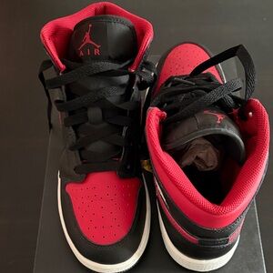 Jordan Kids' Black and Red Sneakers